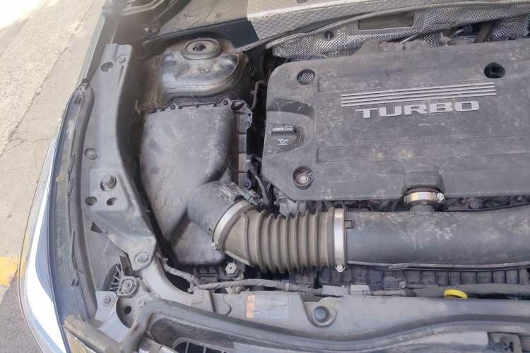 Used Cadillac XT4 2018 28T Two-Wheel Drive Leading Version Engine Bay Right