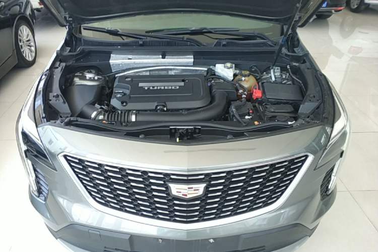 Used Cadillac XT4 2018 28T Two-Wheel Drive Leading Version Engine Bay
