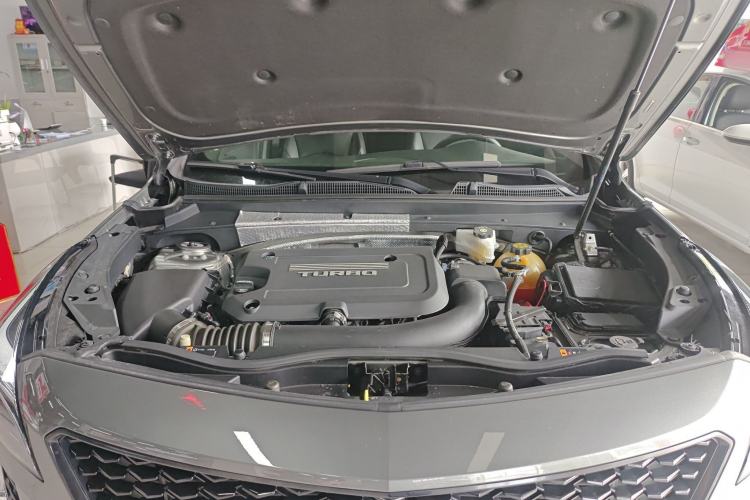 Used Cadillac XT4 2018 28T Two-Wheel Drive Leading Version Engine Bay