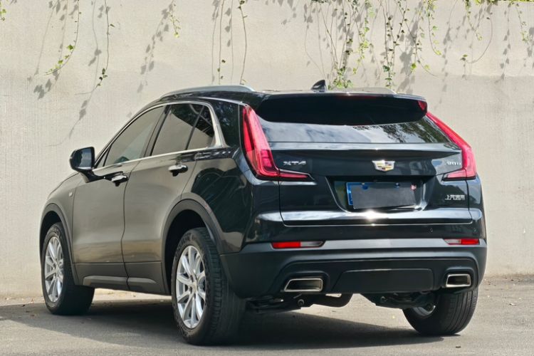 Used Cadillac XT4 2018 28T Two-Wheel Drive Tech Version Exterior 1