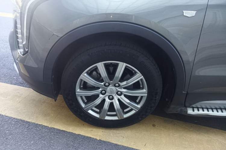 Used Cadillac XT4 2018 28T Two-Wheel Drive Leading Version Exterior 1