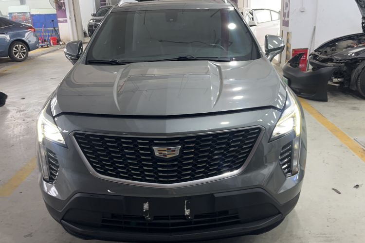Used Cadillac XT4 2018 28T Two-Wheel Drive Tech Version Exterior 1