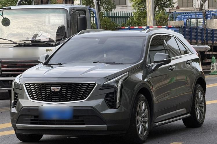 Used Cadillac XT4 2018 28T Two-Wheel Drive Leading Version Exterior 3