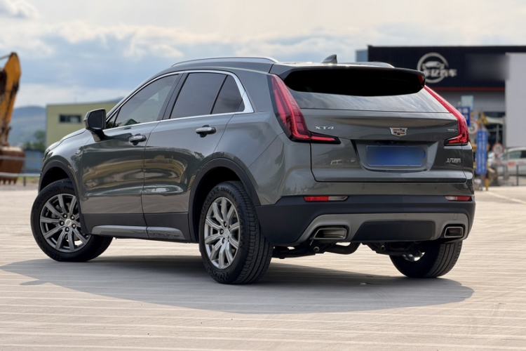 Used Cadillac XT4 2018 28T Two-Wheel Drive Leading Version Exterior 4