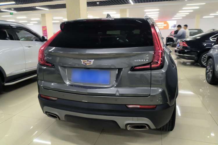 Used Cadillac XT4 2018 28T Two-Wheel Drive Leading Version Exterior 4