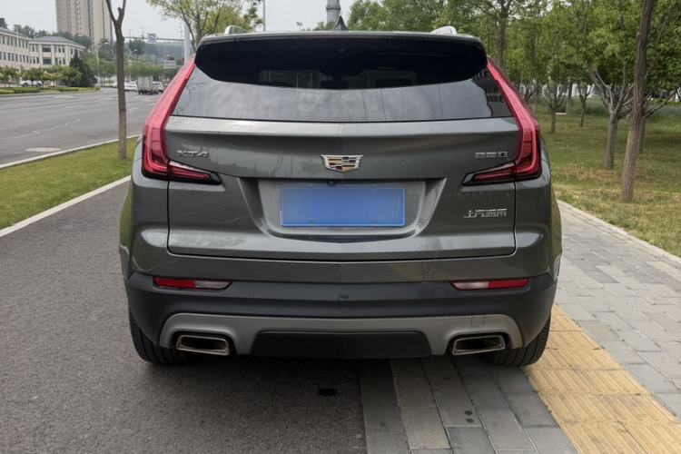Used Cadillac XT4 2018 28T Two-Wheel Drive Leading Version Exterior 5