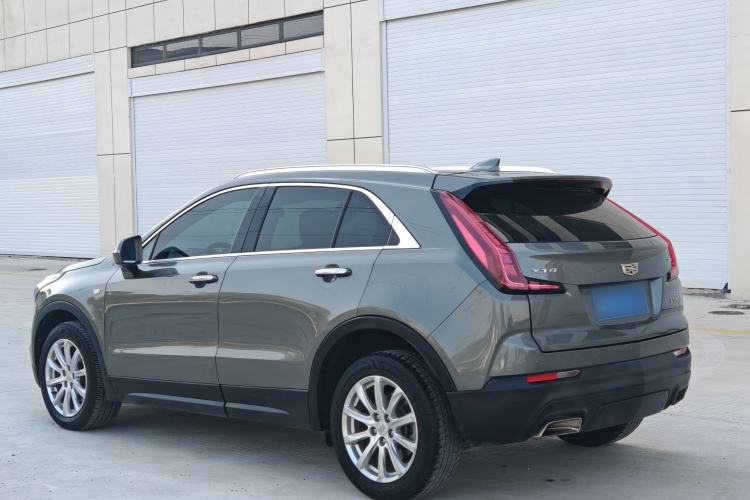 Used Cadillac XT4 2018 28T Two-Wheel Drive Tech Version Exterior 5
