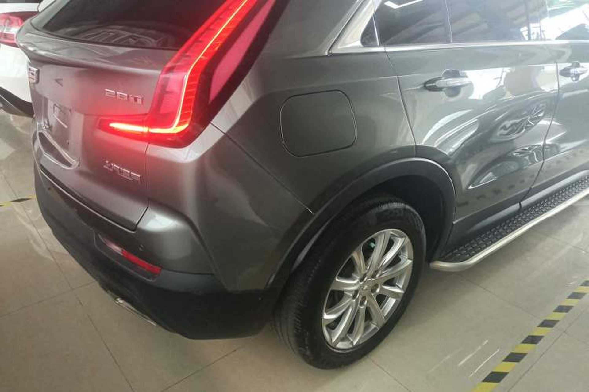 Used Cadillac XT4 2018 28T Two-Wheel Drive Tech Version Exterior 6