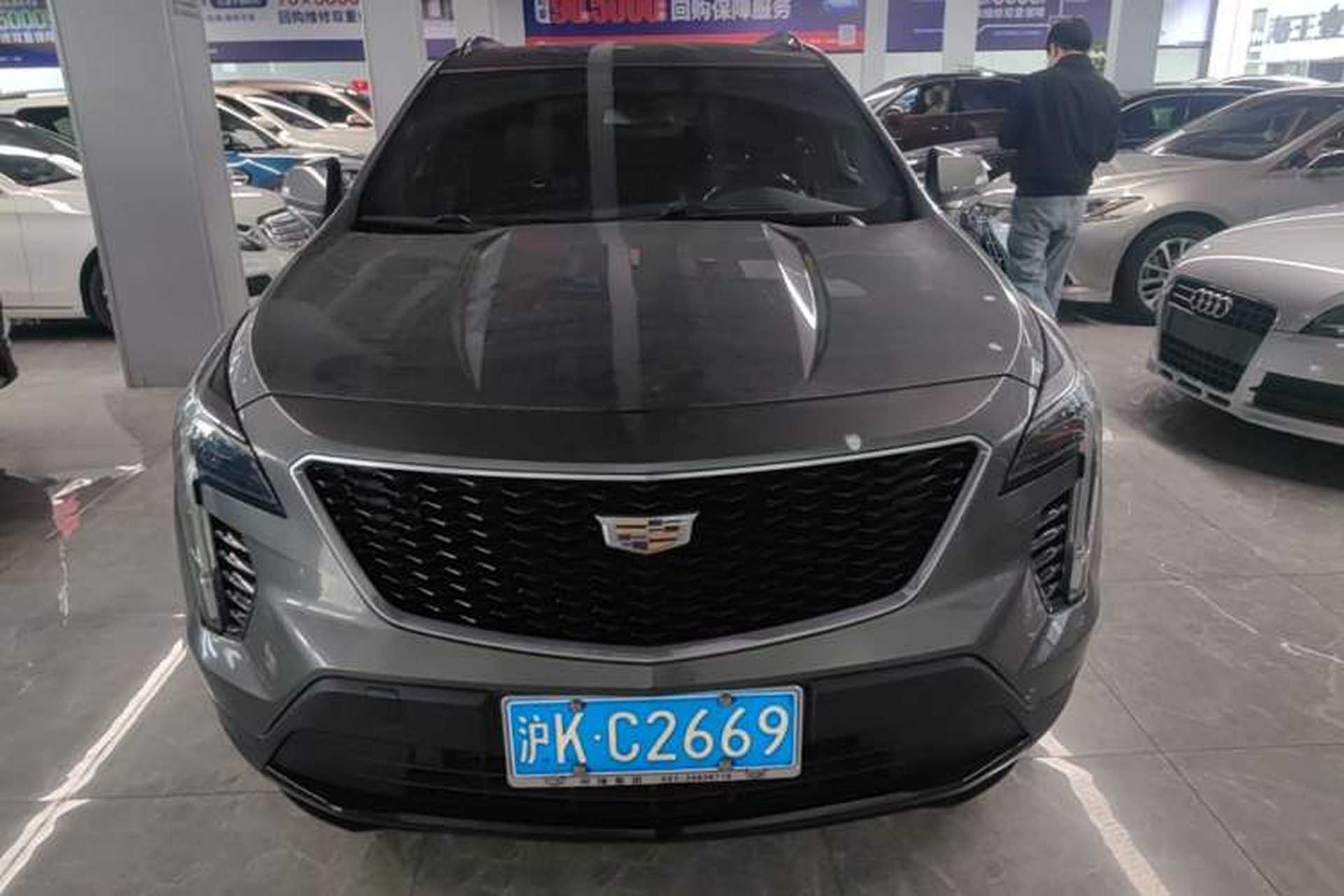 Used Cadillac XT4 2018 28T Two-Wheel Drive Luxury Sport Model Front