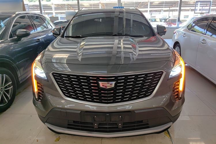 Used Cadillac XT4 2018 28T Two-Wheel Drive Leading Version Front