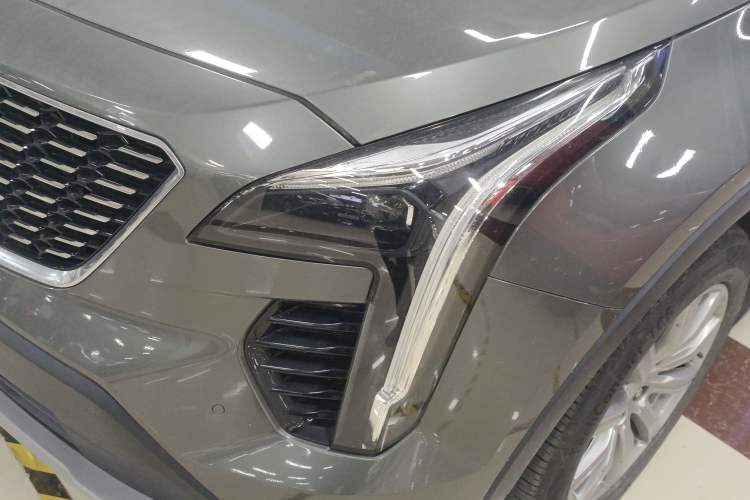 Used Cadillac XT4 2018 28T Two-Wheel Drive Leading Version Left Front Headlight
