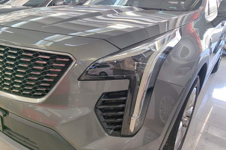 Used Cadillac XT4 2018 28T Two-Wheel Drive Leading Version Left Front Headlight