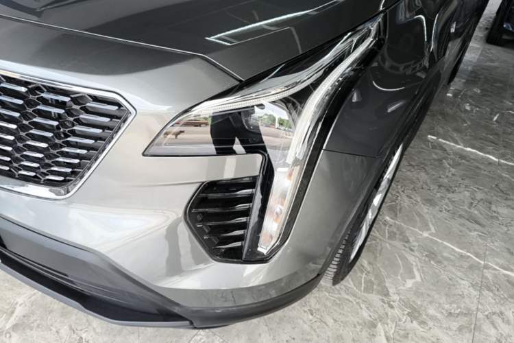 Used Cadillac XT4 2018 28T Two-Wheel Drive Tech Version Left Front Headlight