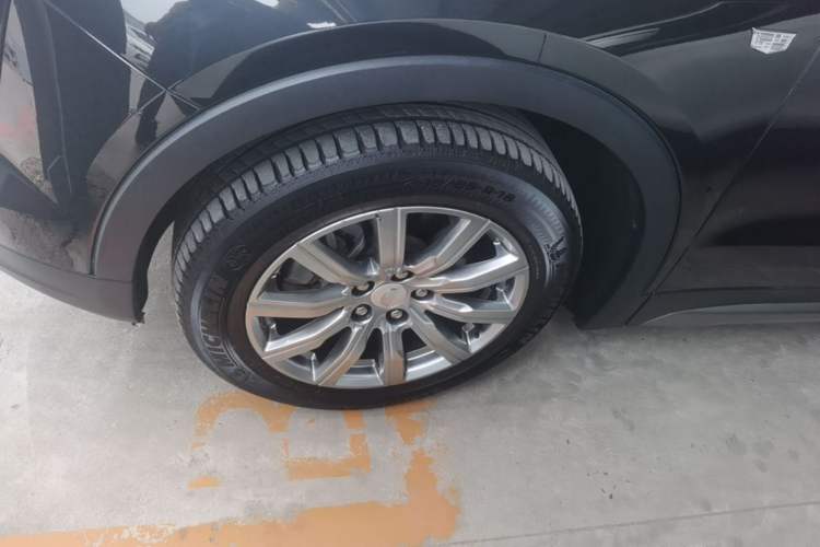 Used Cadillac XT4 2018 28T Four-Wheel Drive Leading Model Left Front Wheel Hub