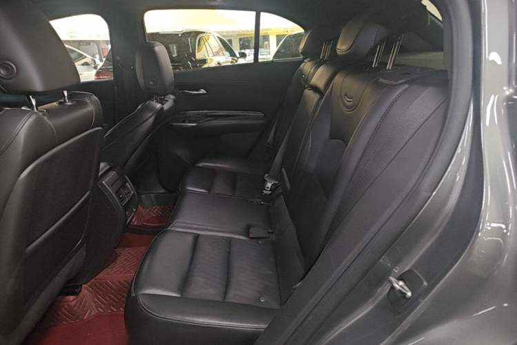 Used Cadillac XT4 2018 28T Two-Wheel Drive Tech Version Left Rear Seat