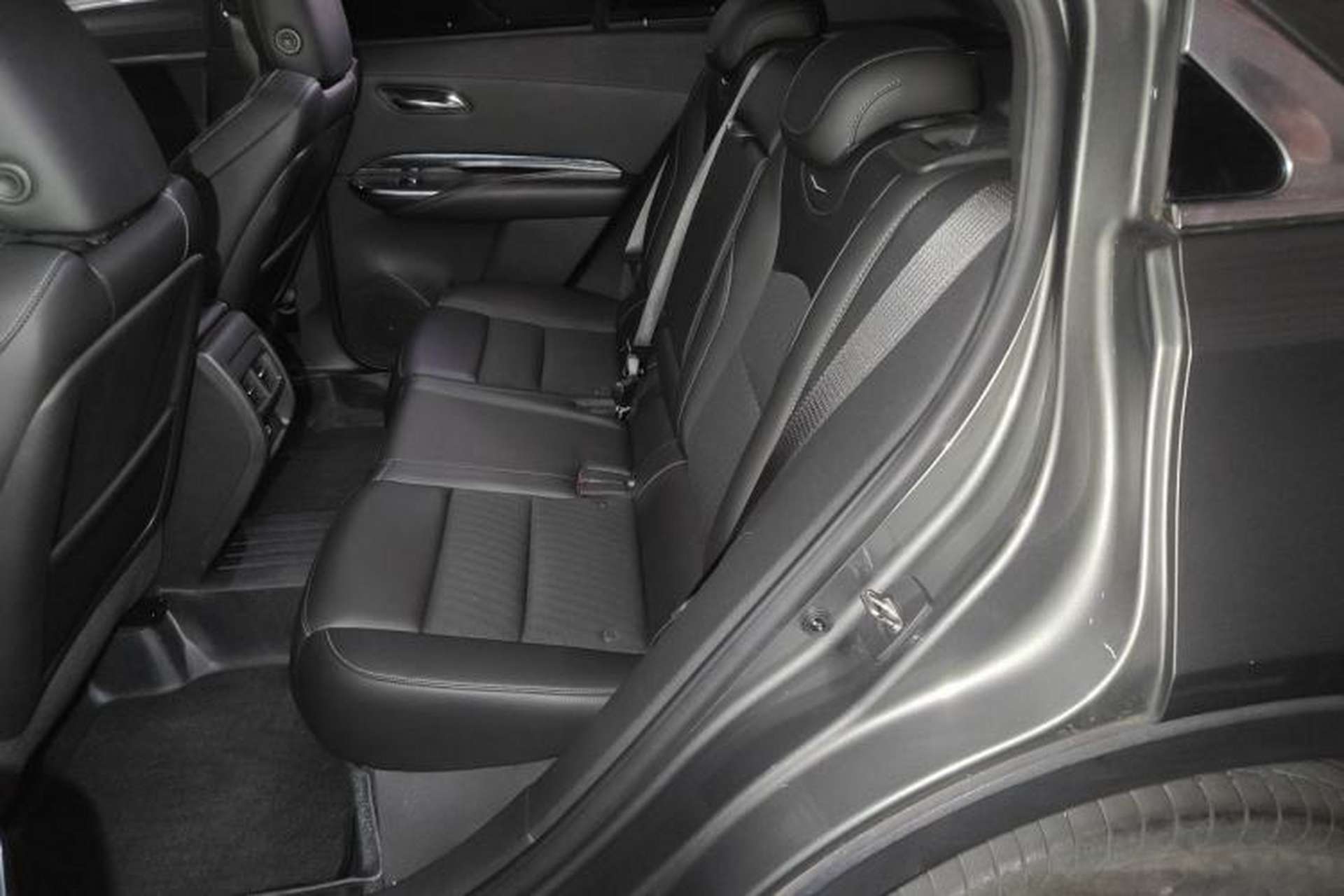 Used Cadillac XT4 2018 28T Two-Wheel Drive Tech Version Left Rear Seat