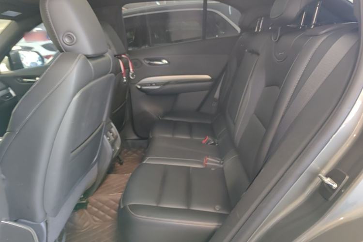Used Cadillac XT4 2018 28T Two-Wheel Drive Leading Version Left Rear Seat