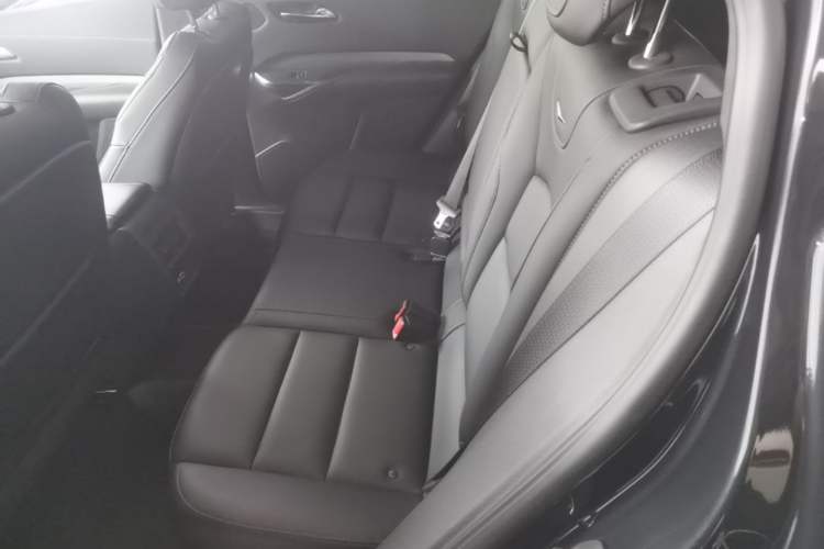 Used Cadillac XT4 2018 28T Four-Wheel Drive Leading Model Left Rear Seat