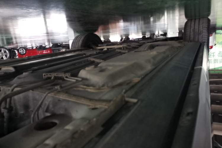 Used Cadillac XT4 2018 28T Two-Wheel Drive Leading Version Left Side Sill
