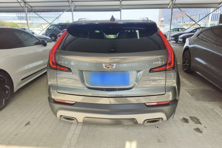 Used Cadillac XT4 2018 28T Two-Wheel-Drive Luxury Model Rear