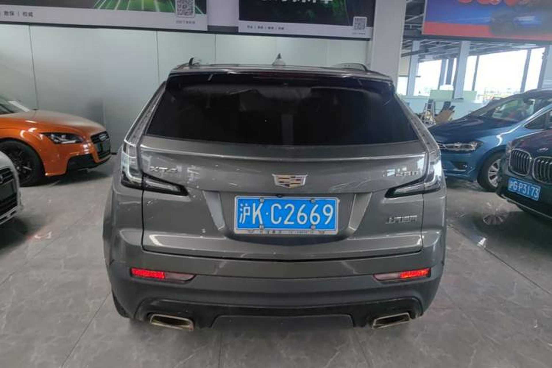 Used Cadillac XT4 2018 28T Two-Wheel Drive Luxury Sport Model Rear