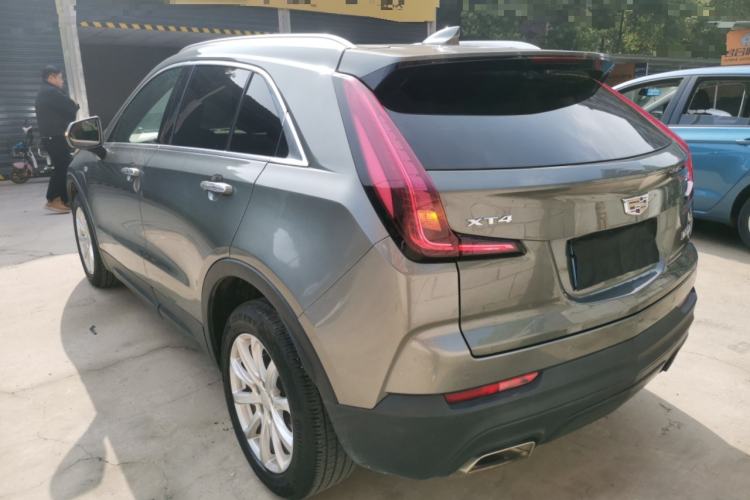 Used Cadillac XT4 2018 28T Two-Wheel Drive Tech Version Rear Left 45 Deg