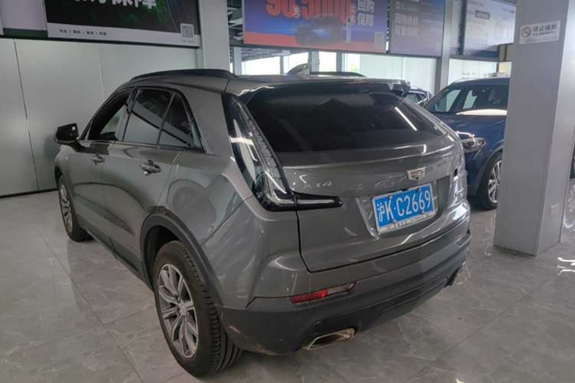 Used Cadillac XT4 2018 28T Two-Wheel Drive Luxury Sport Model Rear Left 45 Deg