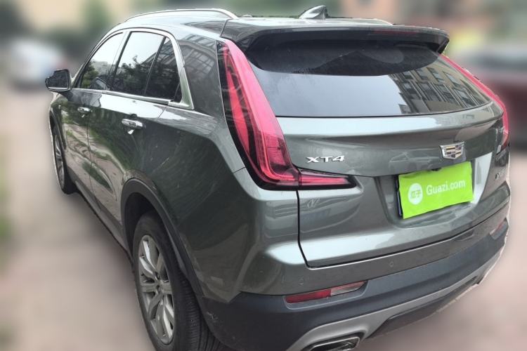 Used Cadillac XT4 2018 28T Two-Wheel-Drive Luxury Model Rear Left 45 Deg