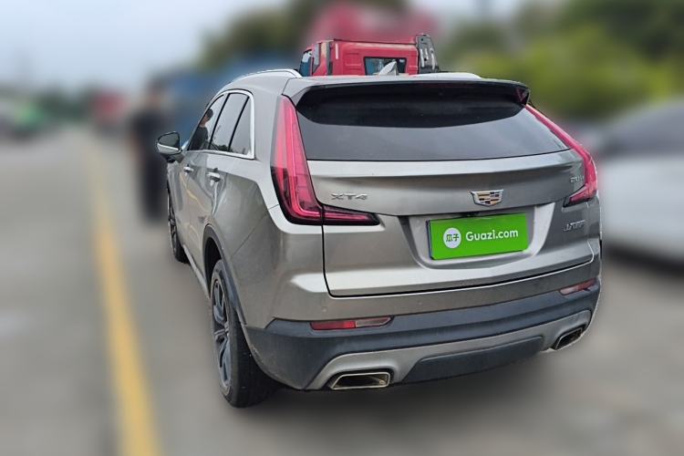 Used Cadillac XT4 2018 28T Two-Wheel-Drive Luxury Model Rear Left 45 Deg