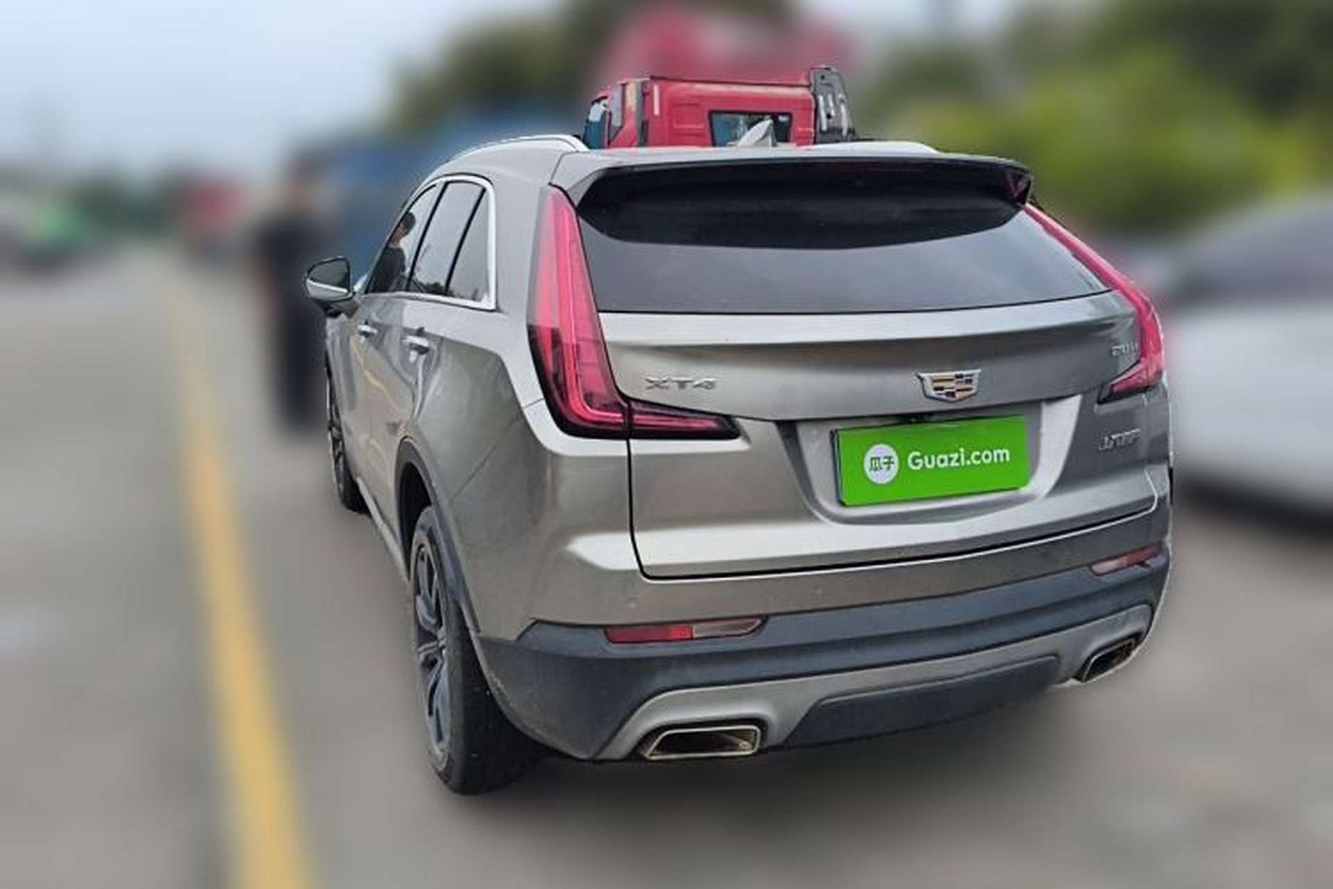 Used Cadillac XT4 2018 28T Two-Wheel-Drive Luxury Model Rear Left 45 Deg
