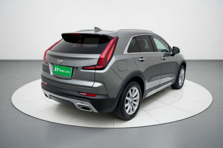 Used Cadillac XT4 2018 28T Two-Wheel Drive Leading Version Rear Right 45 Deg