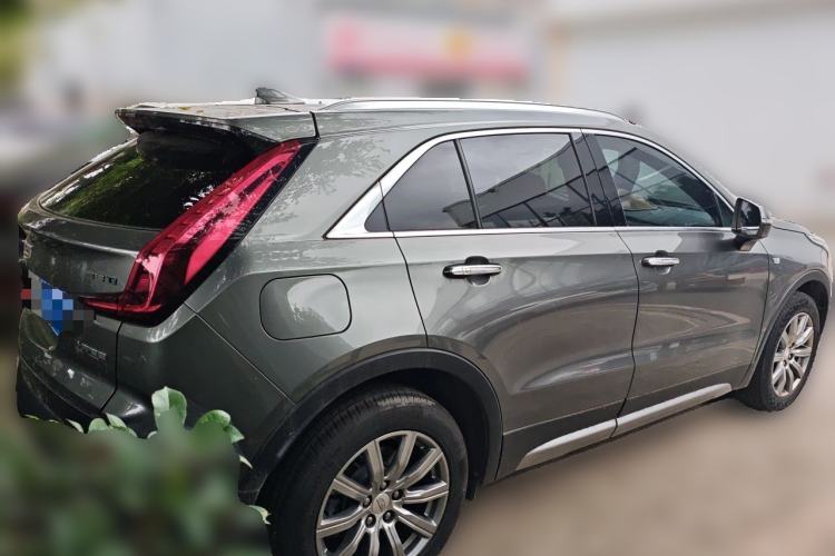 Used Cadillac XT4 2018 28T Two-Wheel Drive Leading Version Rear Right 45 Deg