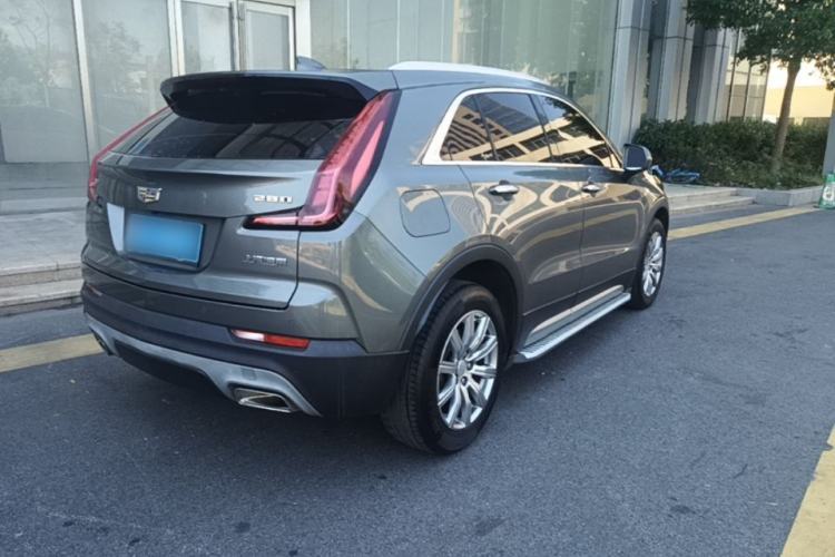 Used Cadillac XT4 2018 28T Two-Wheel Drive Leading Version Rear Right 45 Deg