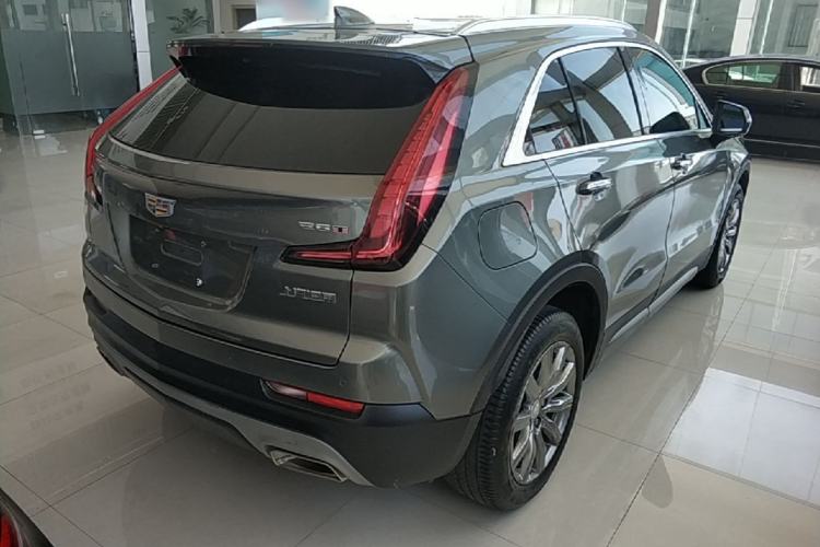 Used Cadillac XT4 2018 28T Two-Wheel Drive Leading Version Rear Right 45 Deg