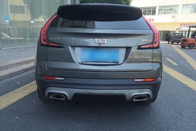 Used Cadillac XT4 2018 28T Two-Wheel Drive Leading Version Rear