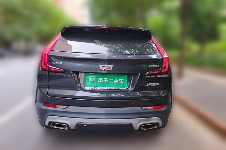 Used Cadillac XT4 2018 28T Two-Wheel-Drive Luxury Model Rear