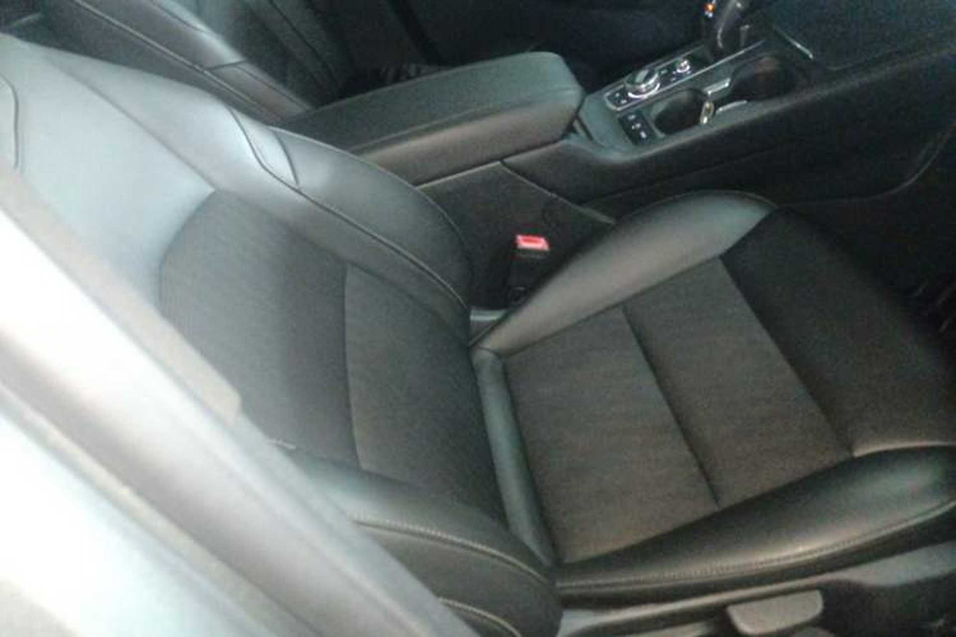 Used Cadillac XT4 2018 28T Two-Wheel Drive Tech Version Right Front Seat