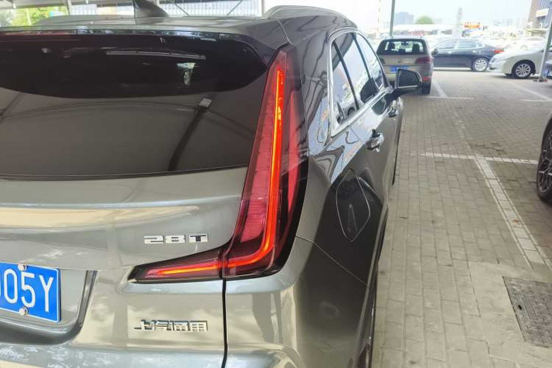 Used Cadillac XT4 2018 28T Two-Wheel-Drive Luxury Model Right Rear Taillight