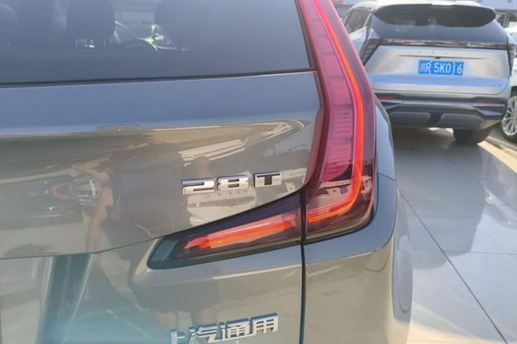 Used Cadillac XT4 2018 28T Four-Wheel Drive Leading Model Right Rear Taillight