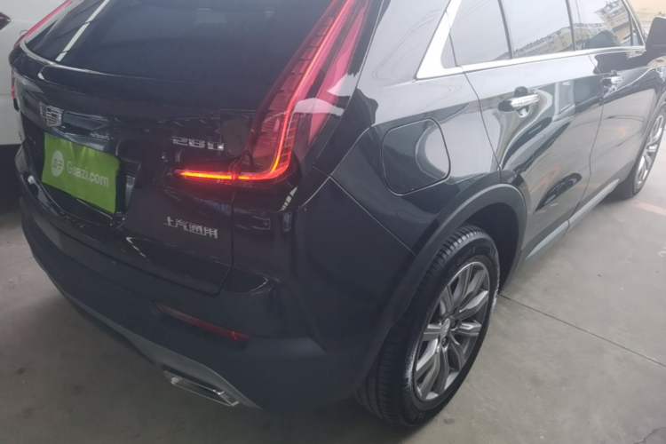 Used Cadillac XT4 2018 28T Four-Wheel Drive Leading Model Right Rear Taillight