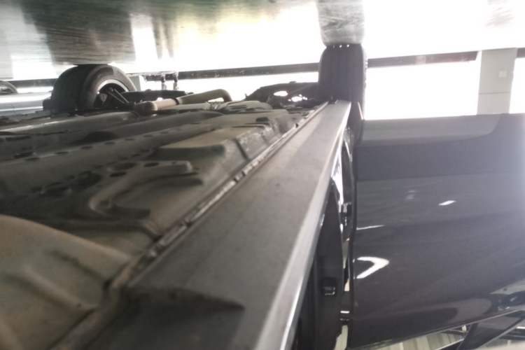 Used Cadillac XT4 2018 28T Two-Wheel Drive Leading Version Right Side Sill