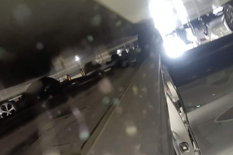 Used Cadillac XT4 2018 28T Two-Wheel Drive Luxury Sport Model Right Side Sill