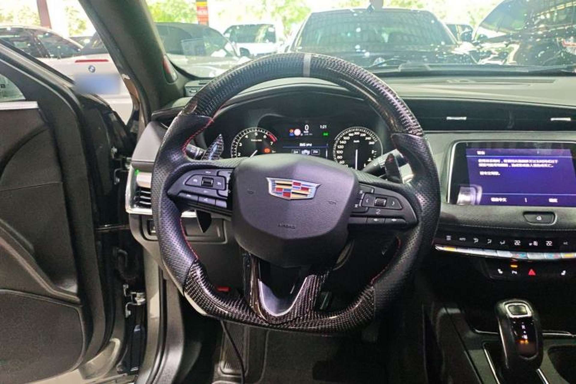 Used Cadillac XT4 2018 28T Two-Wheel Drive Leading Sport Model Steering Wheel