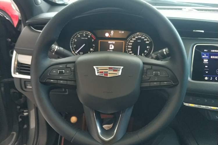 Used Cadillac XT4 2018 28T Two-Wheel Drive Leading Version Steering Wheel