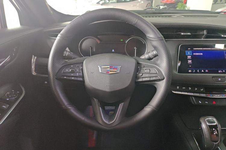 Used Cadillac XT4 2018 28T Two-Wheel Drive Leading Version Steering Wheel