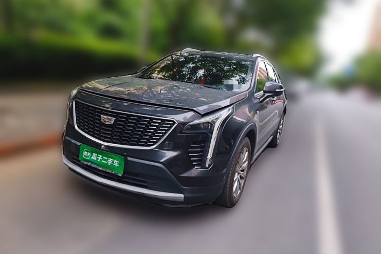 Used Cadillac XT4 2018 28T Two-Wheel-Drive Luxury Model Guazi used car, China used car export, Used car for sale, Used Cadillac cars, Cheapest cars for sale
