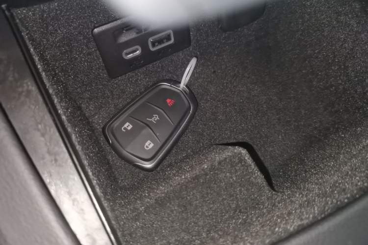 Used Cadillac XT4 2018 28T Four-Wheel Drive Leading Model Vehicle Key