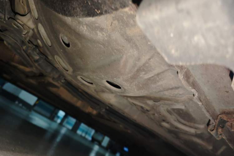 Used Cadillac XT4 2018 28T Two-Wheel Drive Tech Version Chassis Front Left