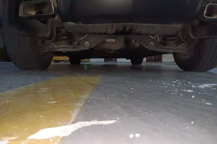 Used Cadillac XT4 2018 28T Two-Wheel Drive Tech Version Chassis Rear