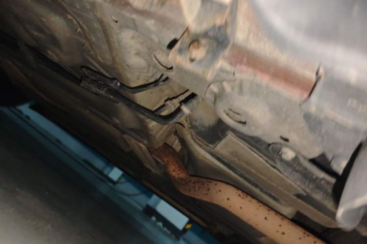 Used Cadillac XT4 2018 28T Two-Wheel Drive Tech Version Chassis Rear Left